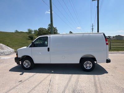 2025 Chevrolet Express Cargo WT