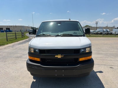 2025 Chevrolet Express Cargo WT