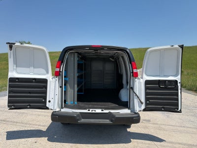 2025 Chevrolet Express Cargo WT