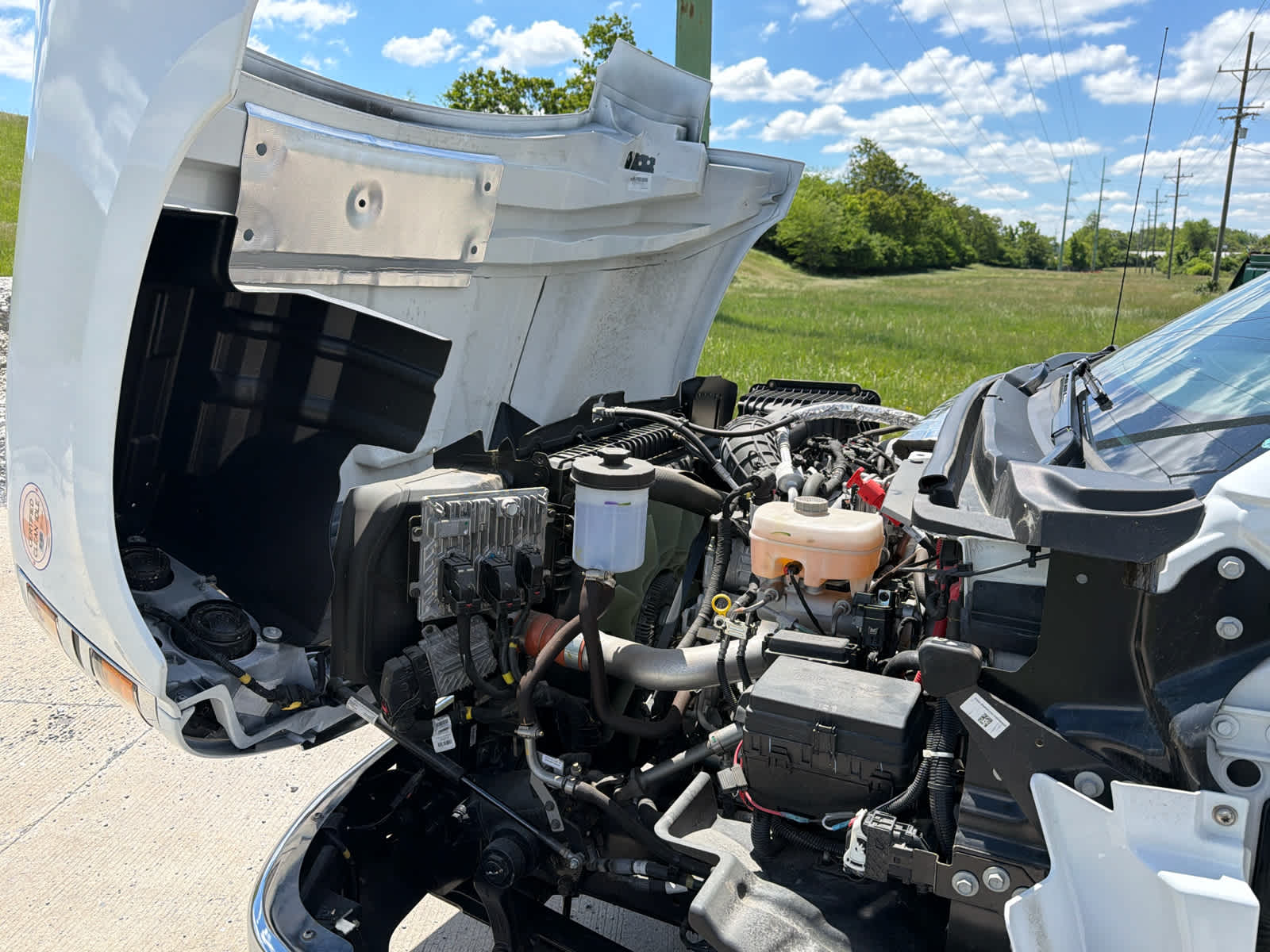 2024 Chevrolet Silverado 5500 HD Work Truck
