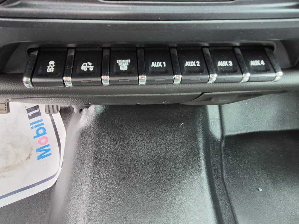 2023 Chevrolet Silverado 5500 HD Work Truck