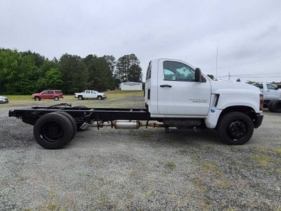 2023 Chevrolet Silverado 5500 HD Work Truck