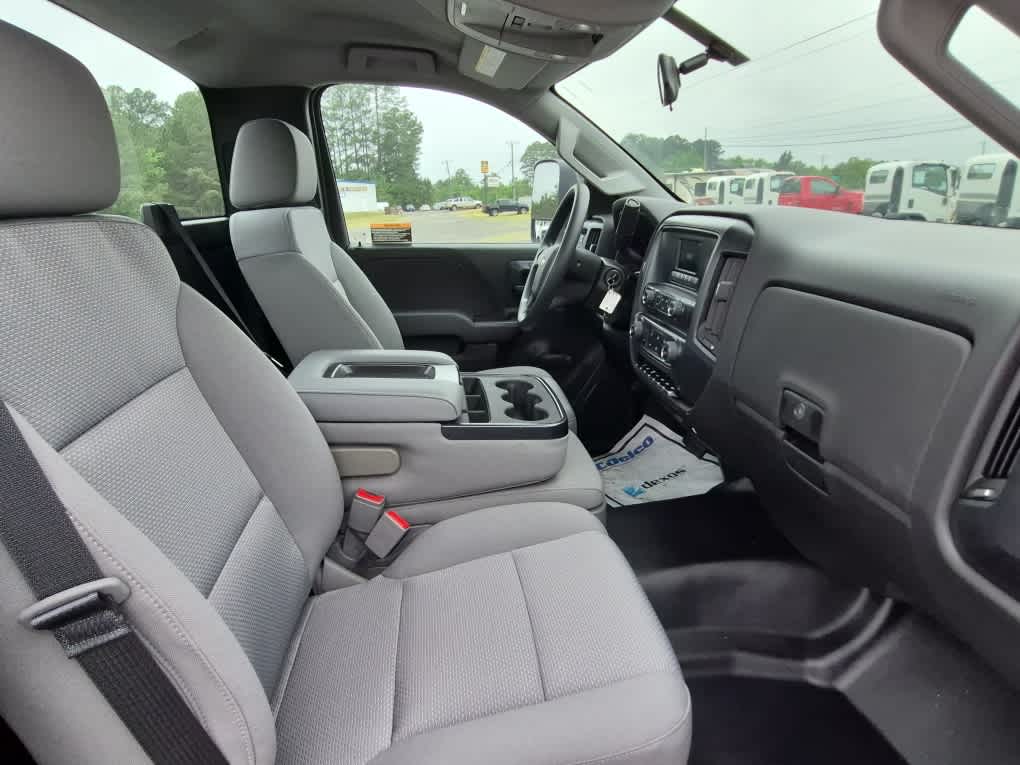 2023 Chevrolet Silverado 5500 HD Work Truck