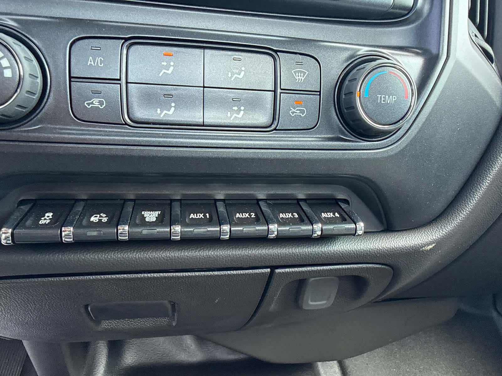 2023 Chevrolet Silverado 5500 HD Work Truck