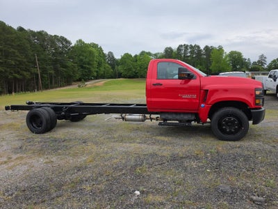 2023 Chevrolet Silverado 6500 HD Work Truck