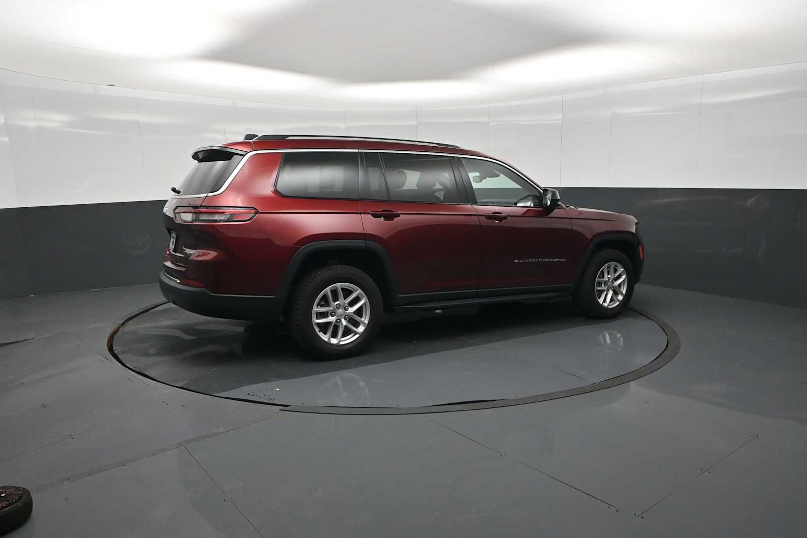 2022 Jeep Grand Cherokee L Laredo