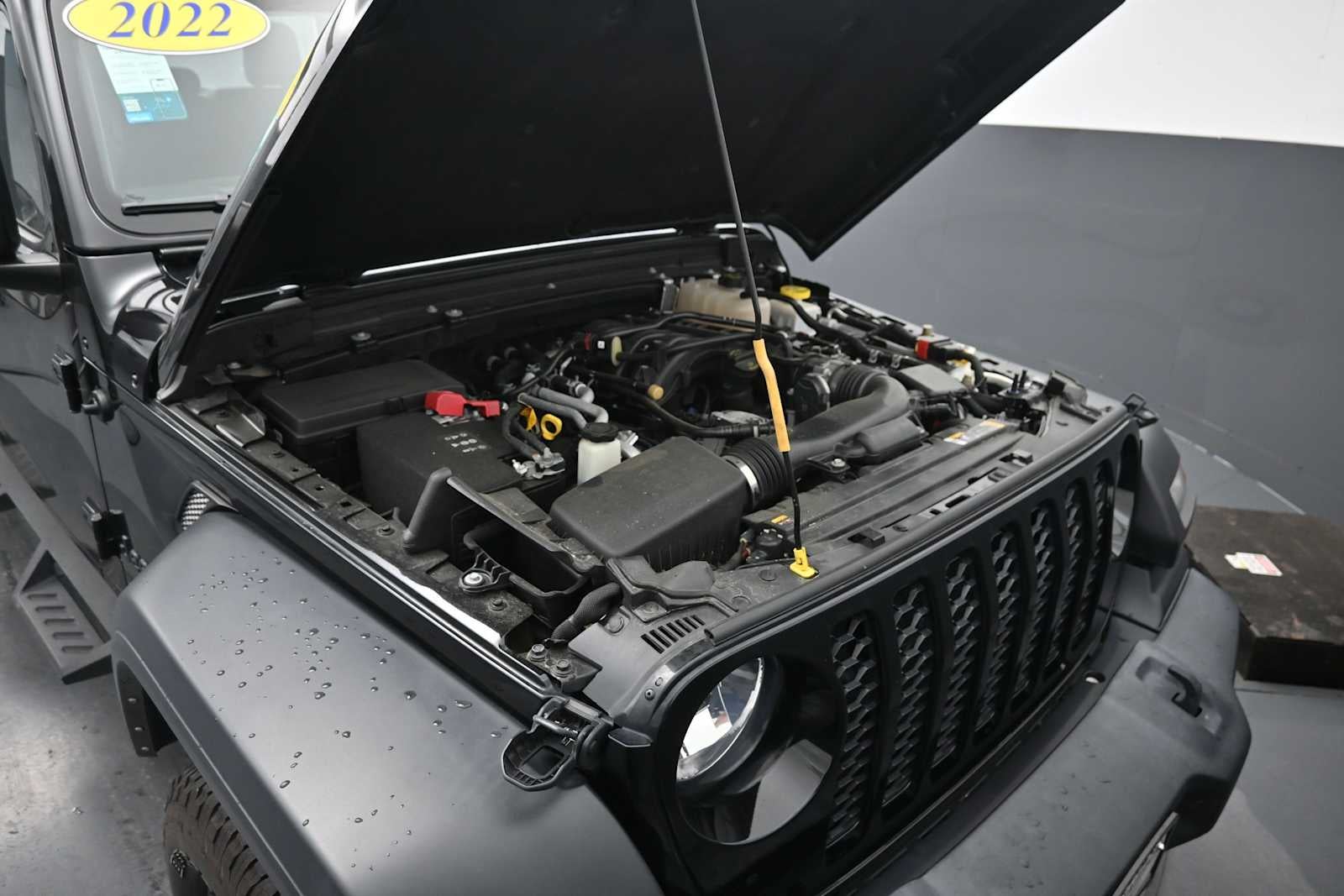 2022 Jeep Gladiator Sport