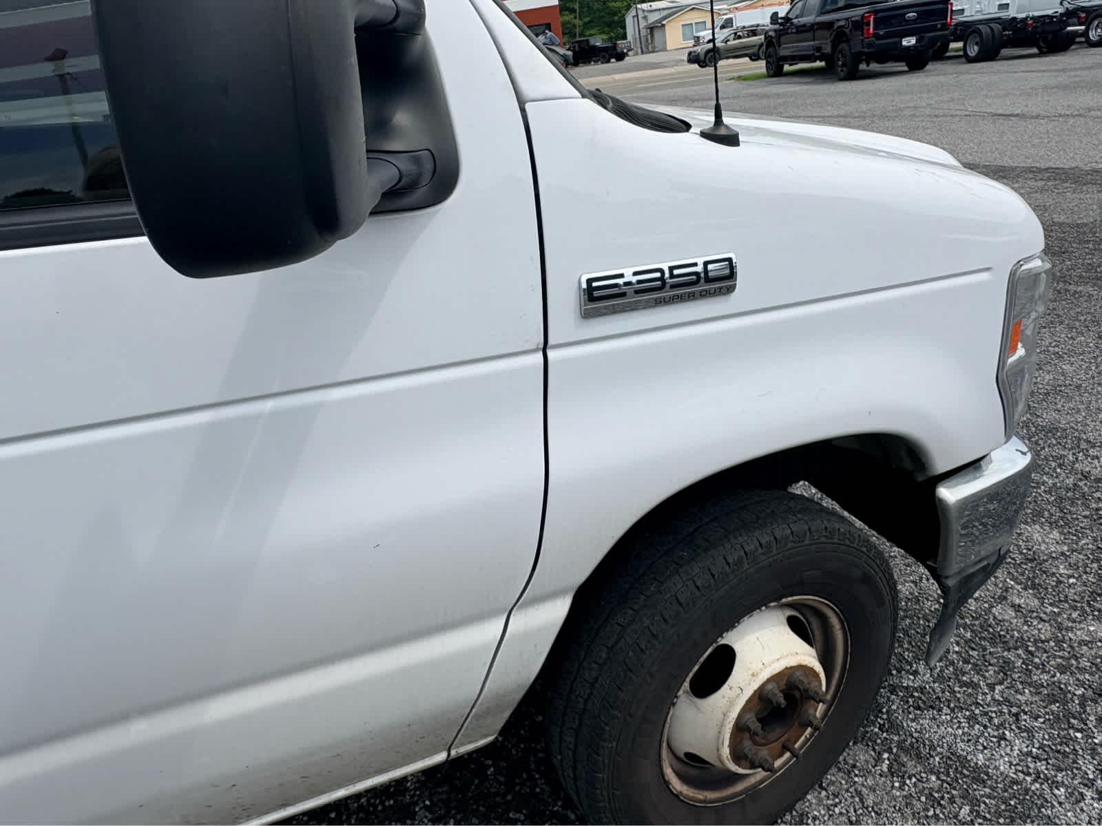2021 Ford E-Series Cutaway Base