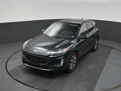2022 Ford Escape Titanium