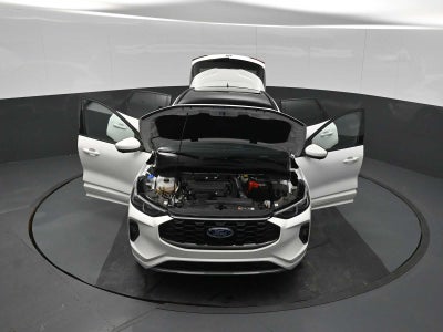 2025 Ford Escape ST-Line Elite