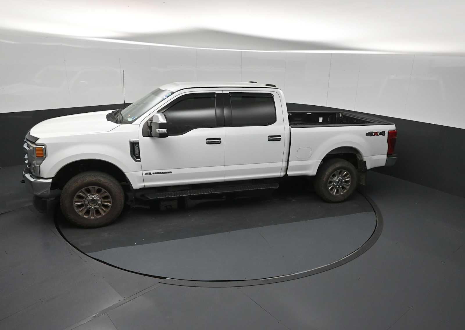2022 Ford Super Duty F-250 Pickup XLT