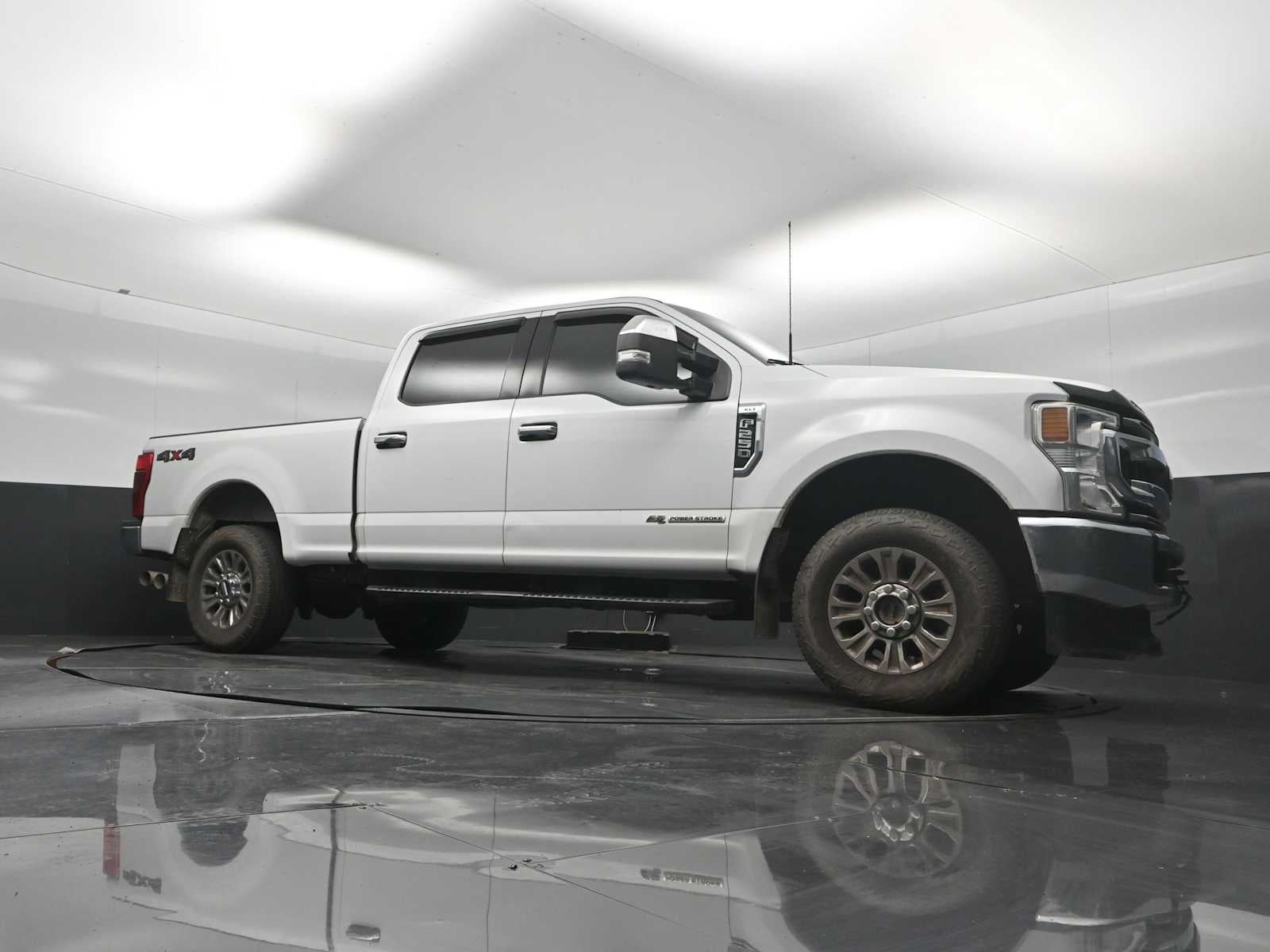 2022 Ford Super Duty F-250 Pickup XLT