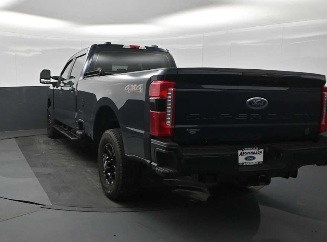 2024 Ford Super Duty F-250 Pickup XL