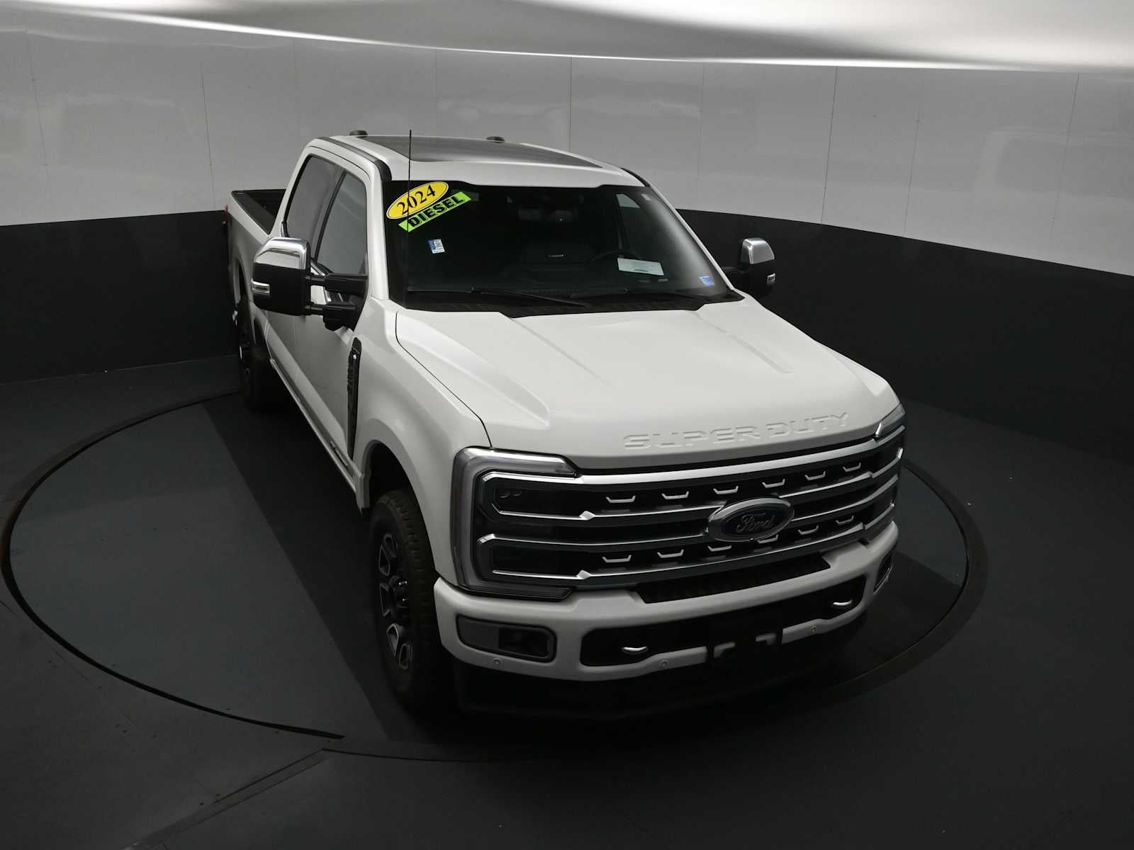 2024 Ford Super Duty F-250 Pickup Platinum