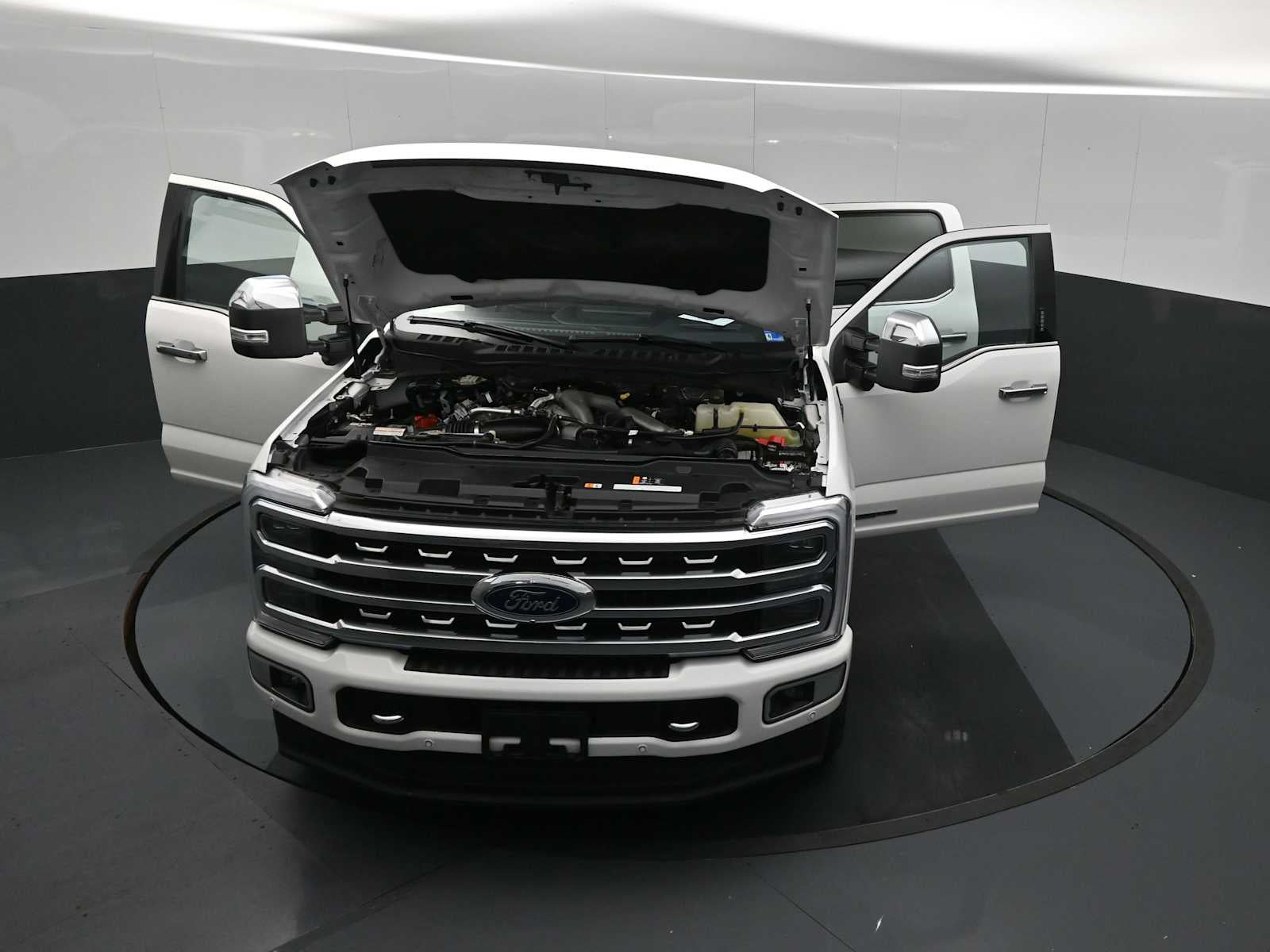 2024 Ford Super Duty F-250 Pickup Platinum