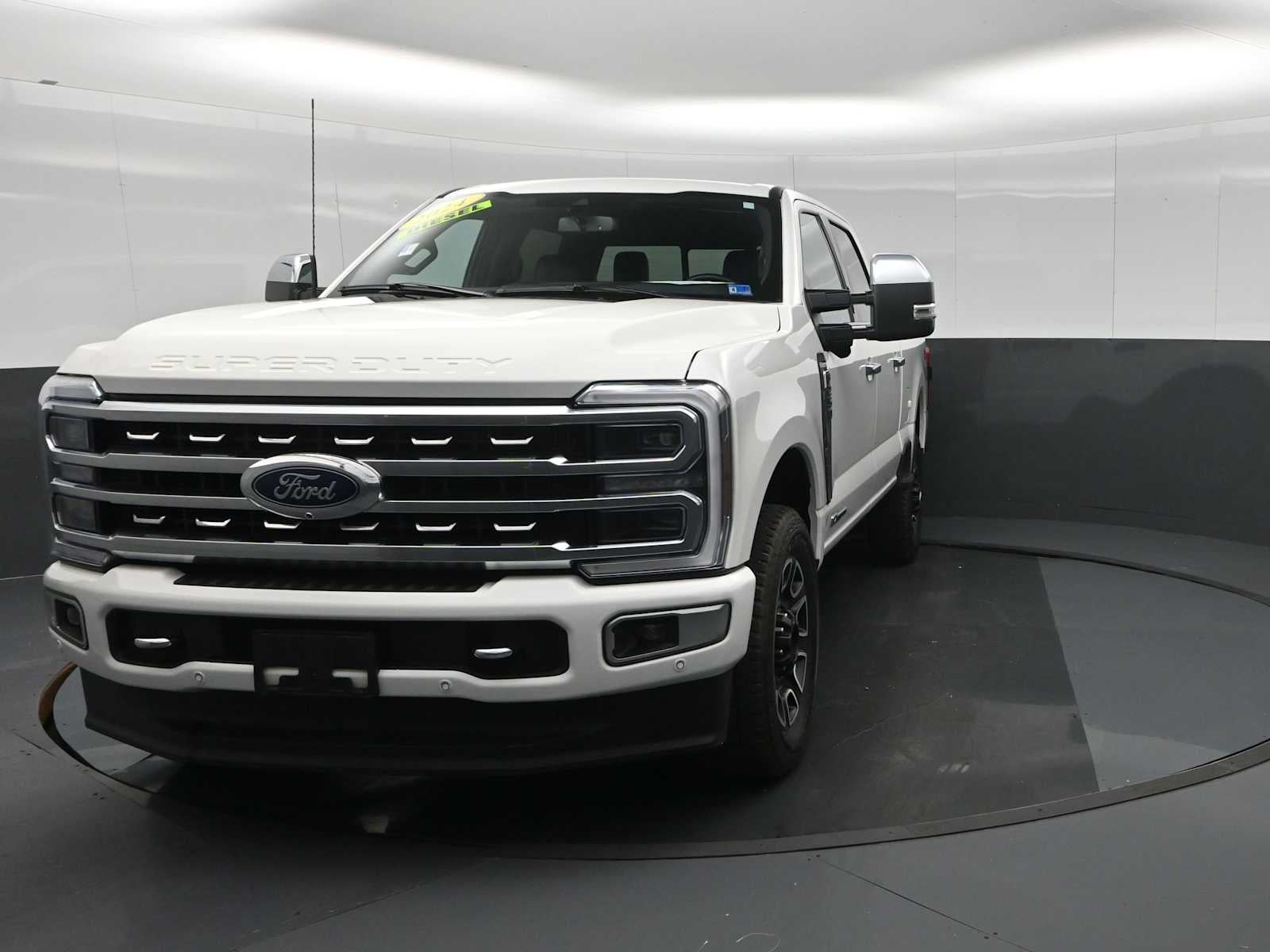 2024 Ford Super Duty F-250 Pickup Platinum