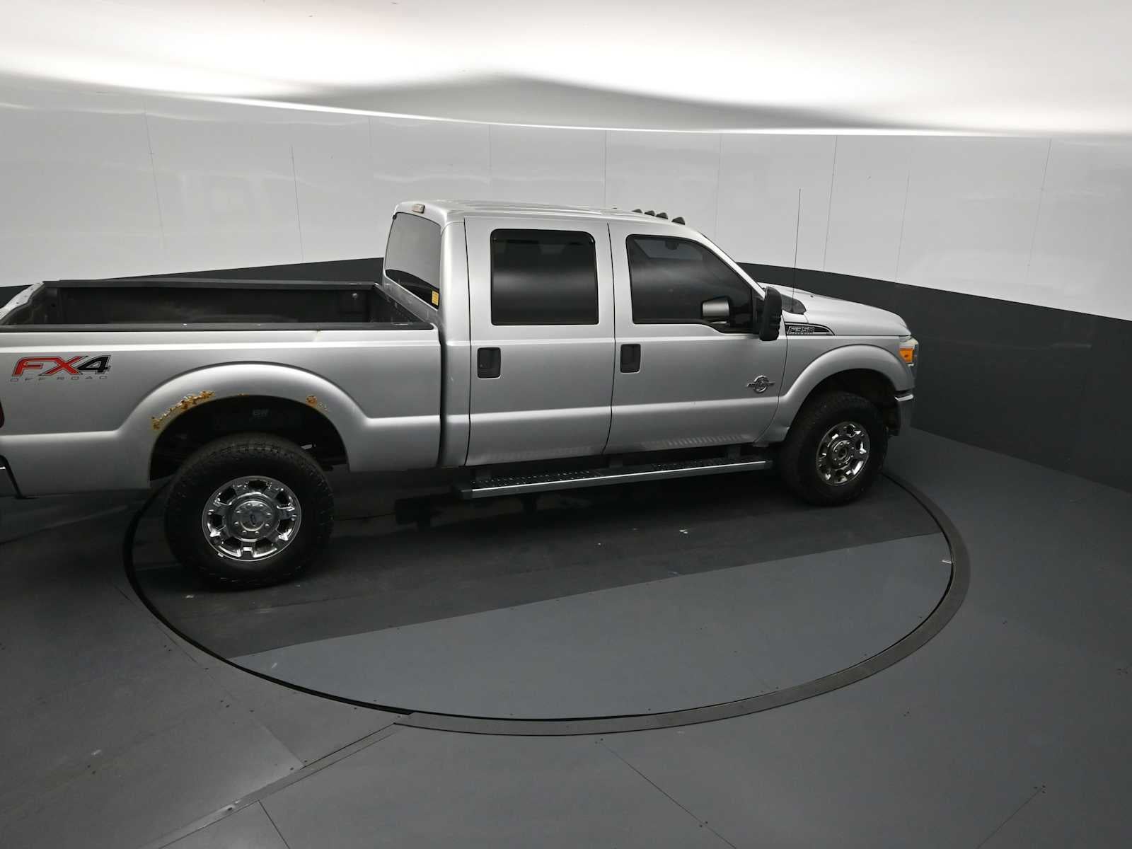 2015 Ford Super Duty F-350 SRW Pickup XLT