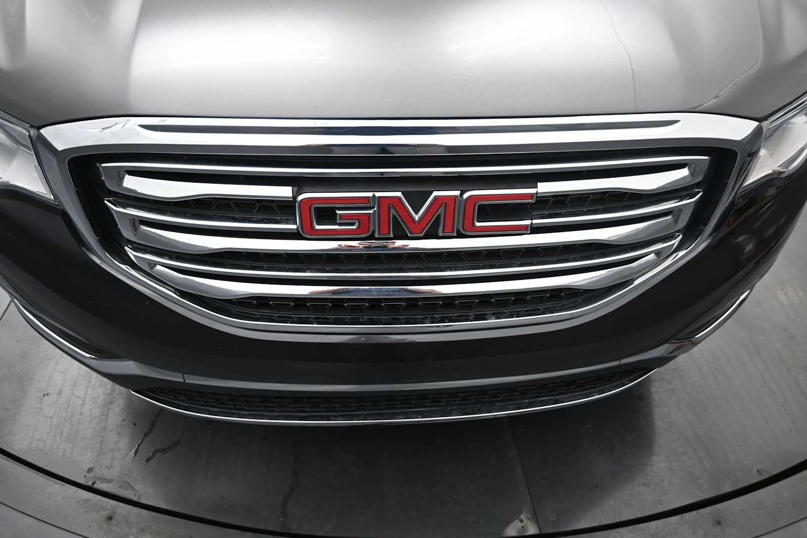 2017 GMC Acadia SLE