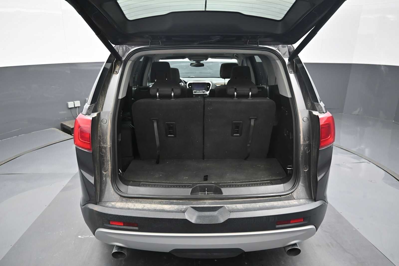 2017 GMC Acadia SLE
