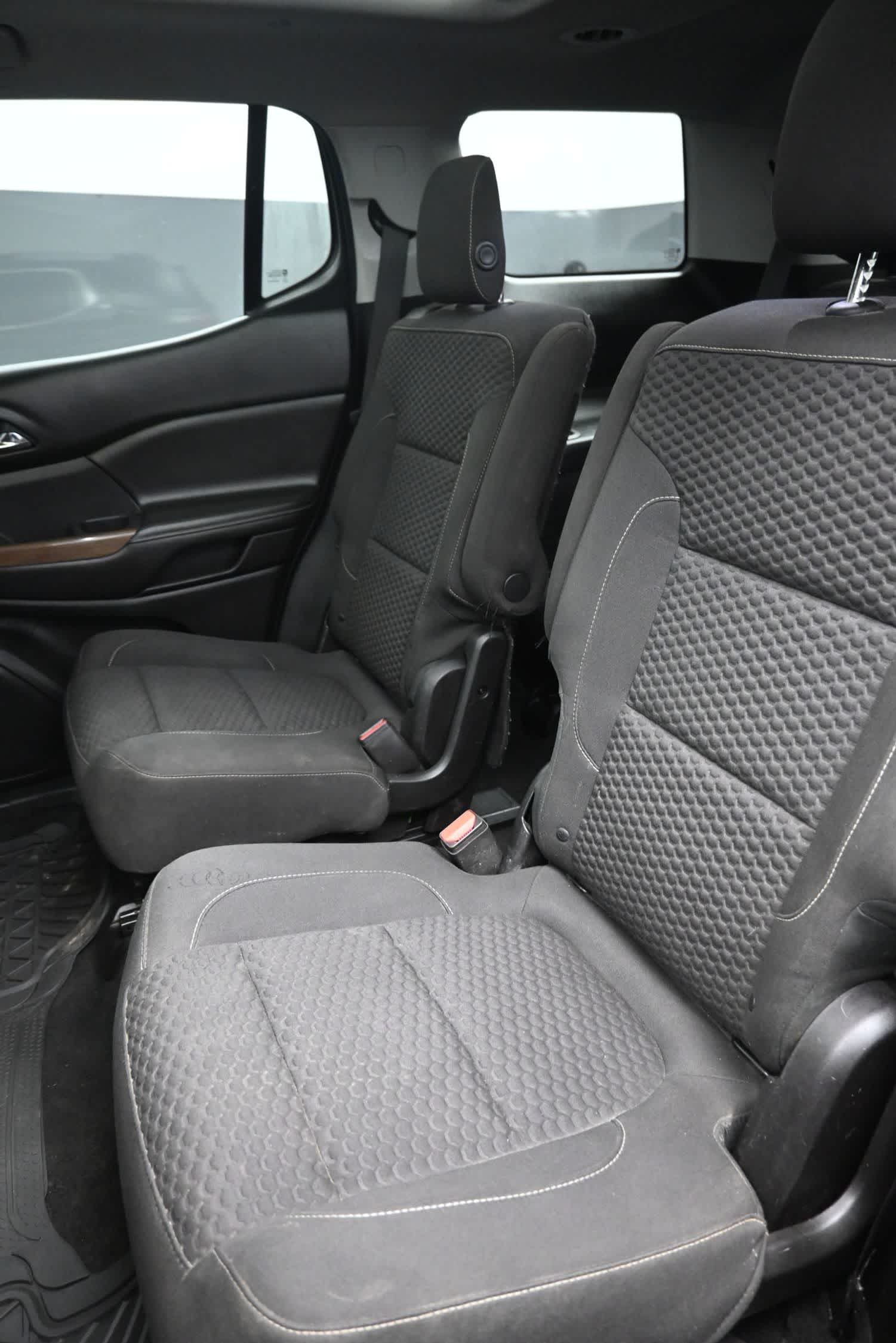 2017 GMC Acadia SLE