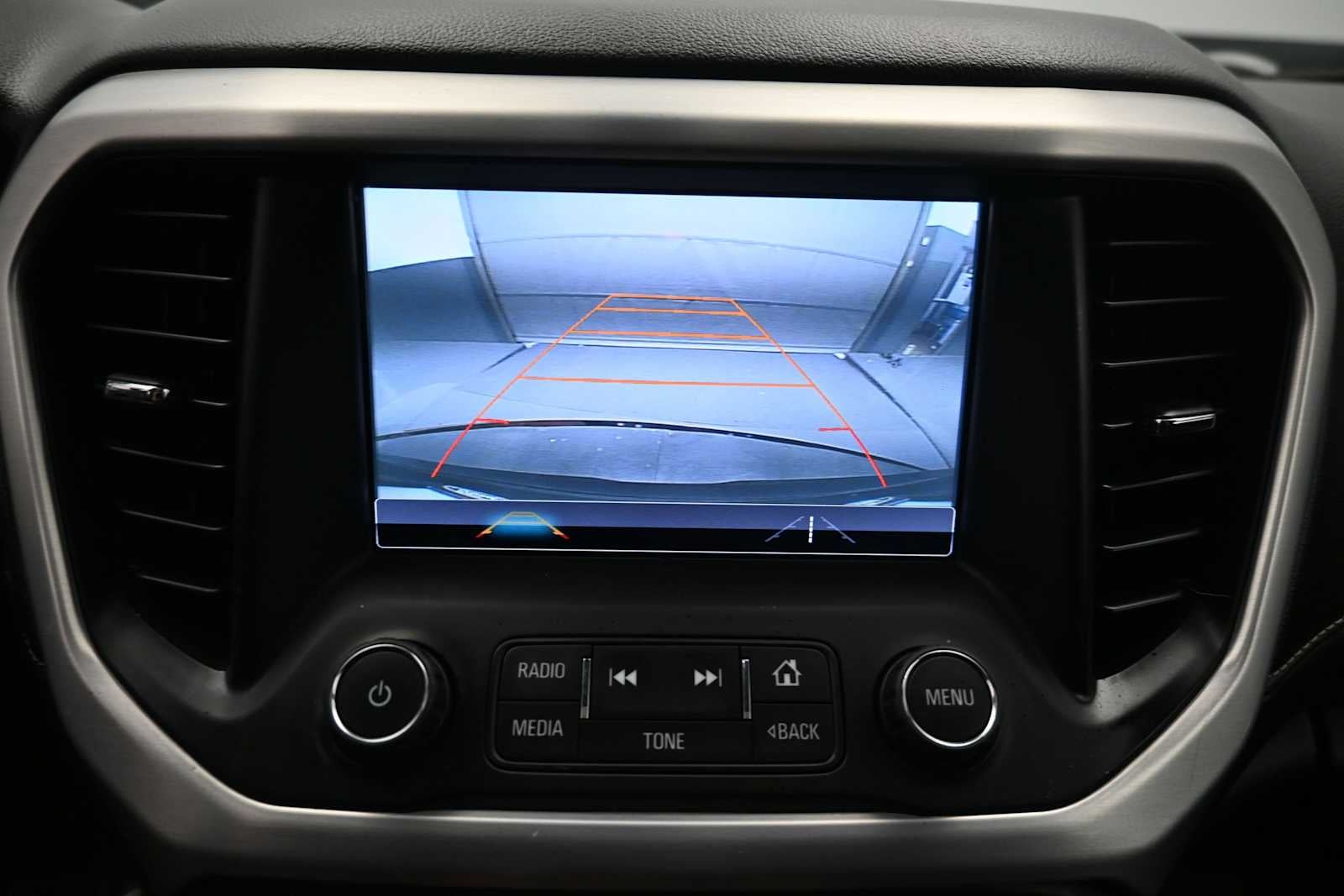 2017 GMC Acadia SLE