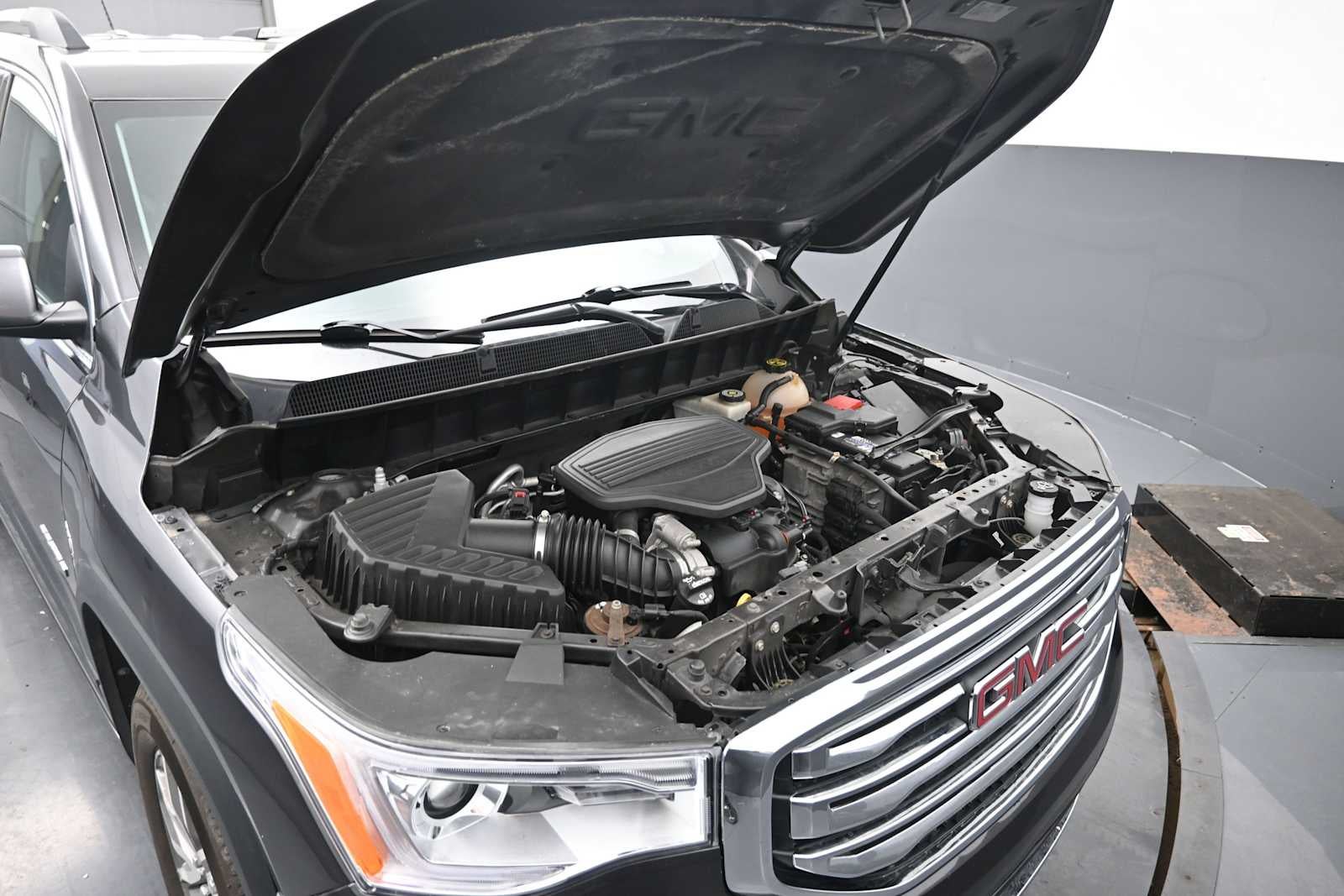 2017 GMC Acadia SLE
