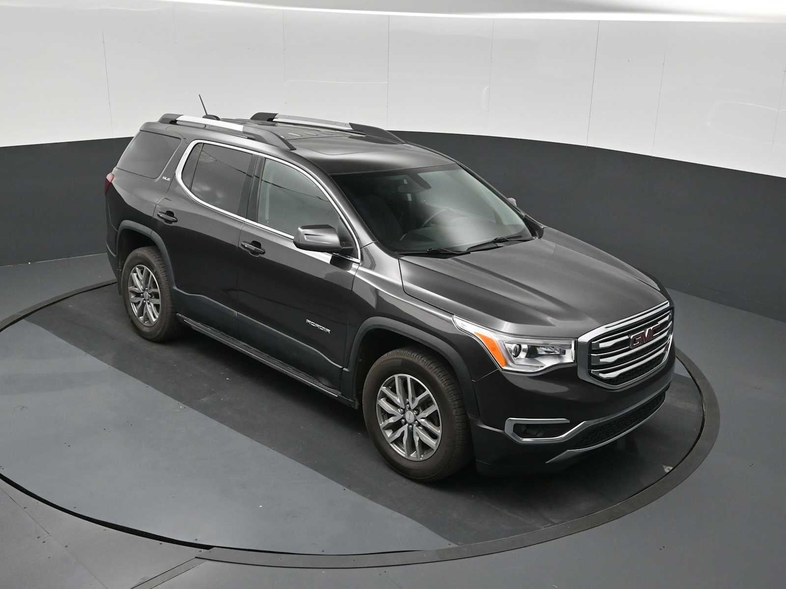 2017 GMC Acadia SLE