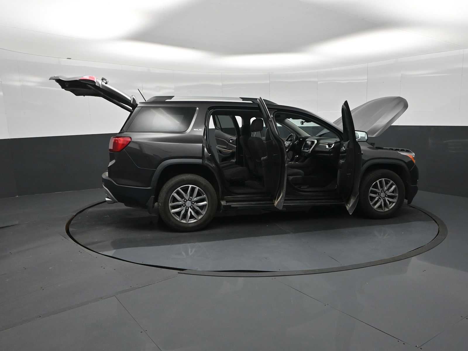 2017 GMC Acadia SLE