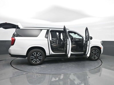 2022 GMC Yukon XL AT4