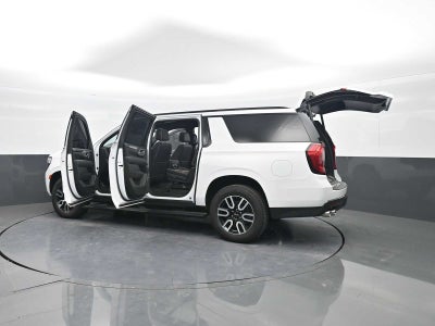 2022 GMC Yukon XL AT4