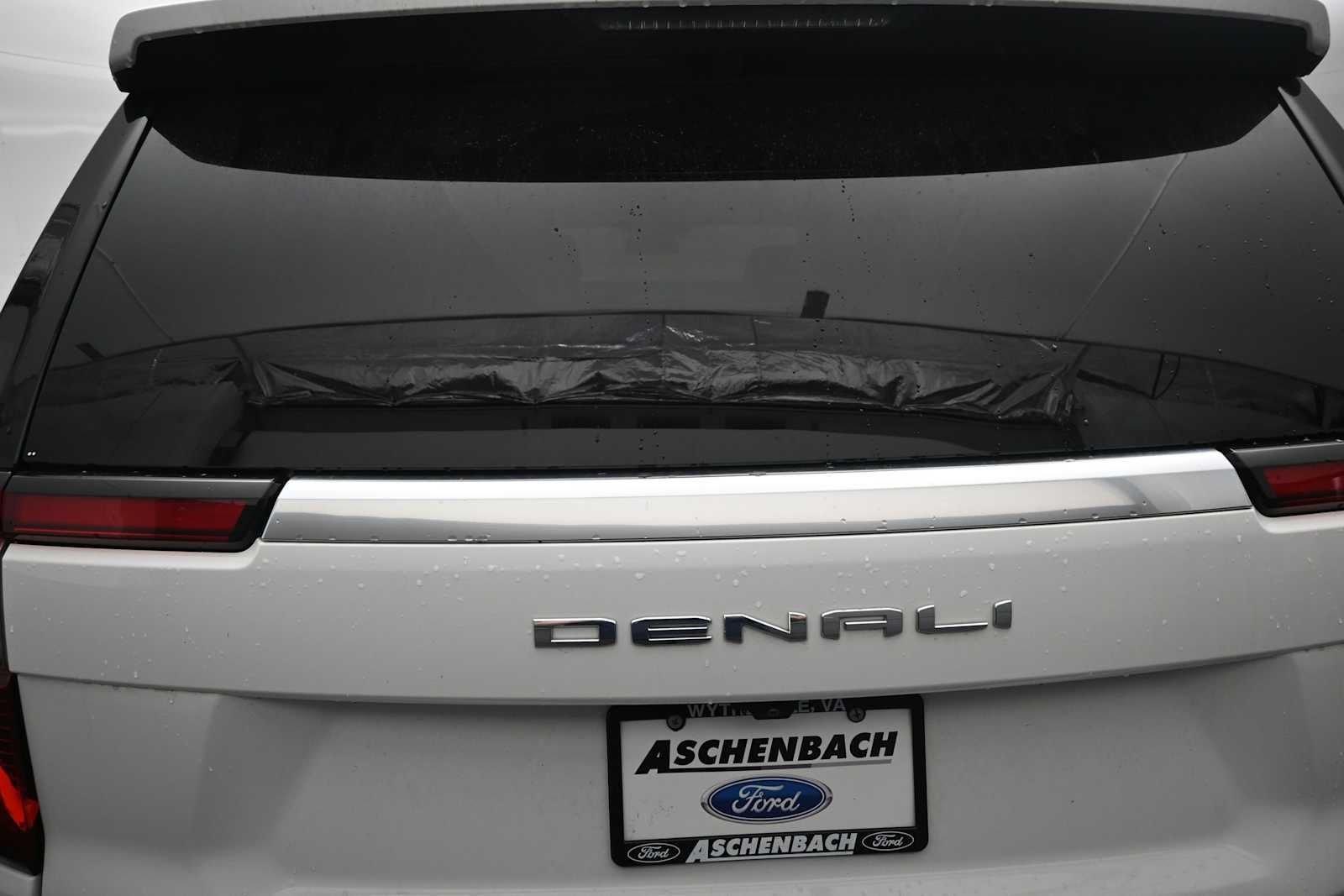 2025 GMC Yukon XL Denali Denali