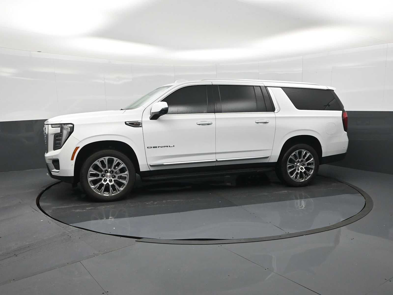 2025 GMC Yukon XL Denali Denali