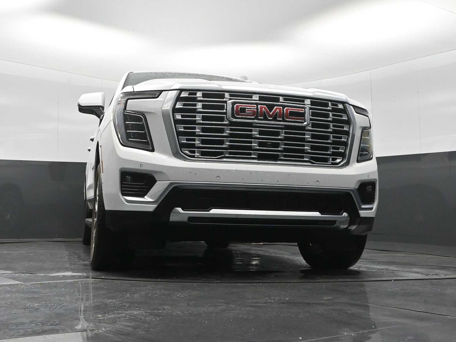 2025 GMC Yukon XL Denali Denali
