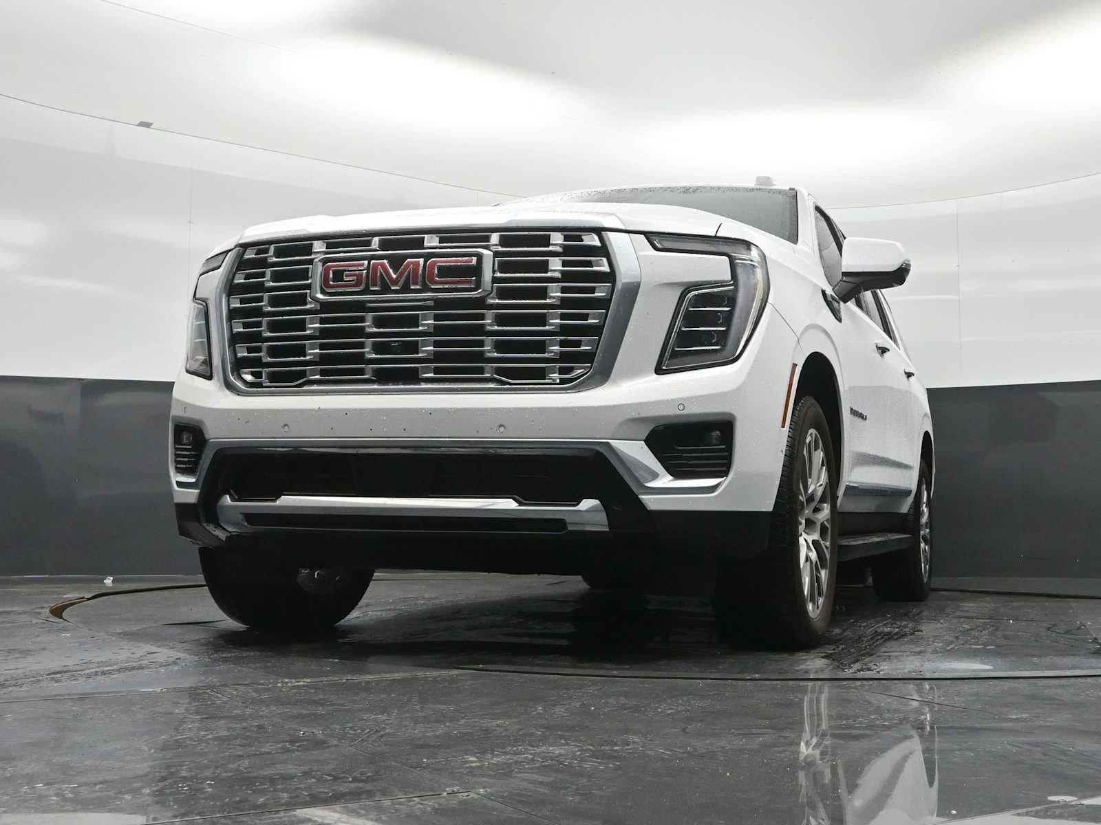 2025 GMC Yukon XL Denali Denali