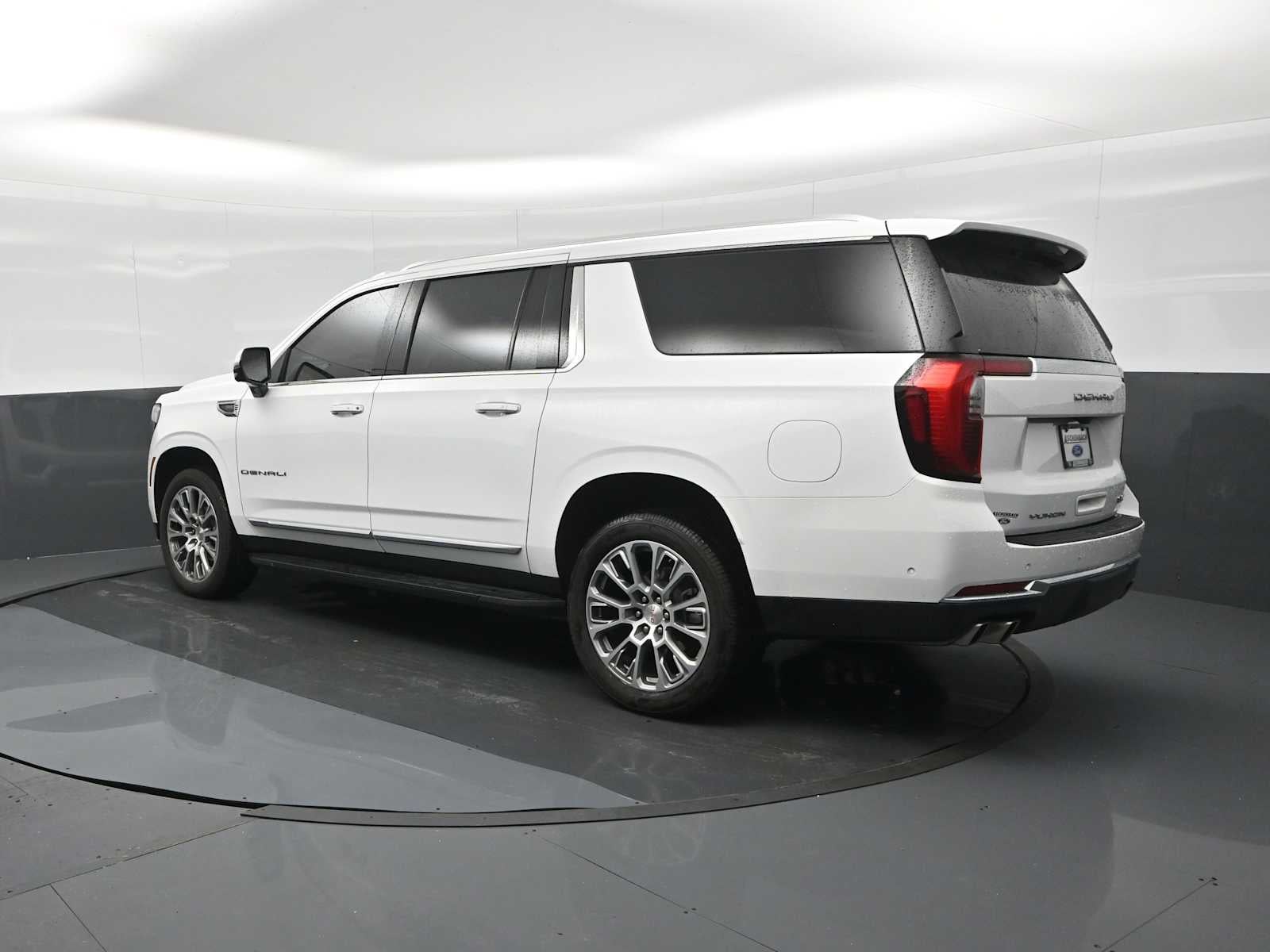 2025 GMC Yukon XL Denali Denali