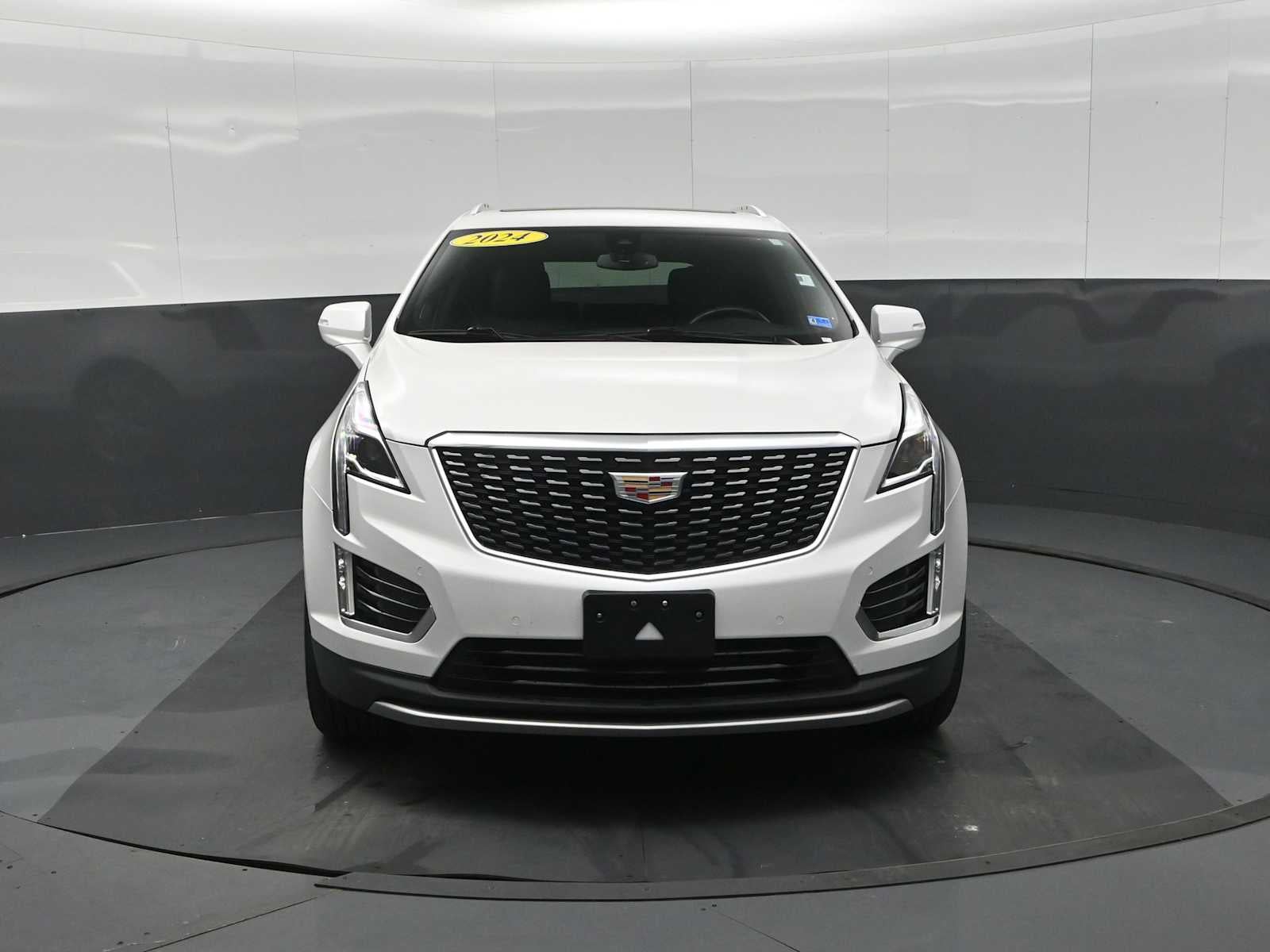 2024 Cadillac XT5 FWD Premium Luxury