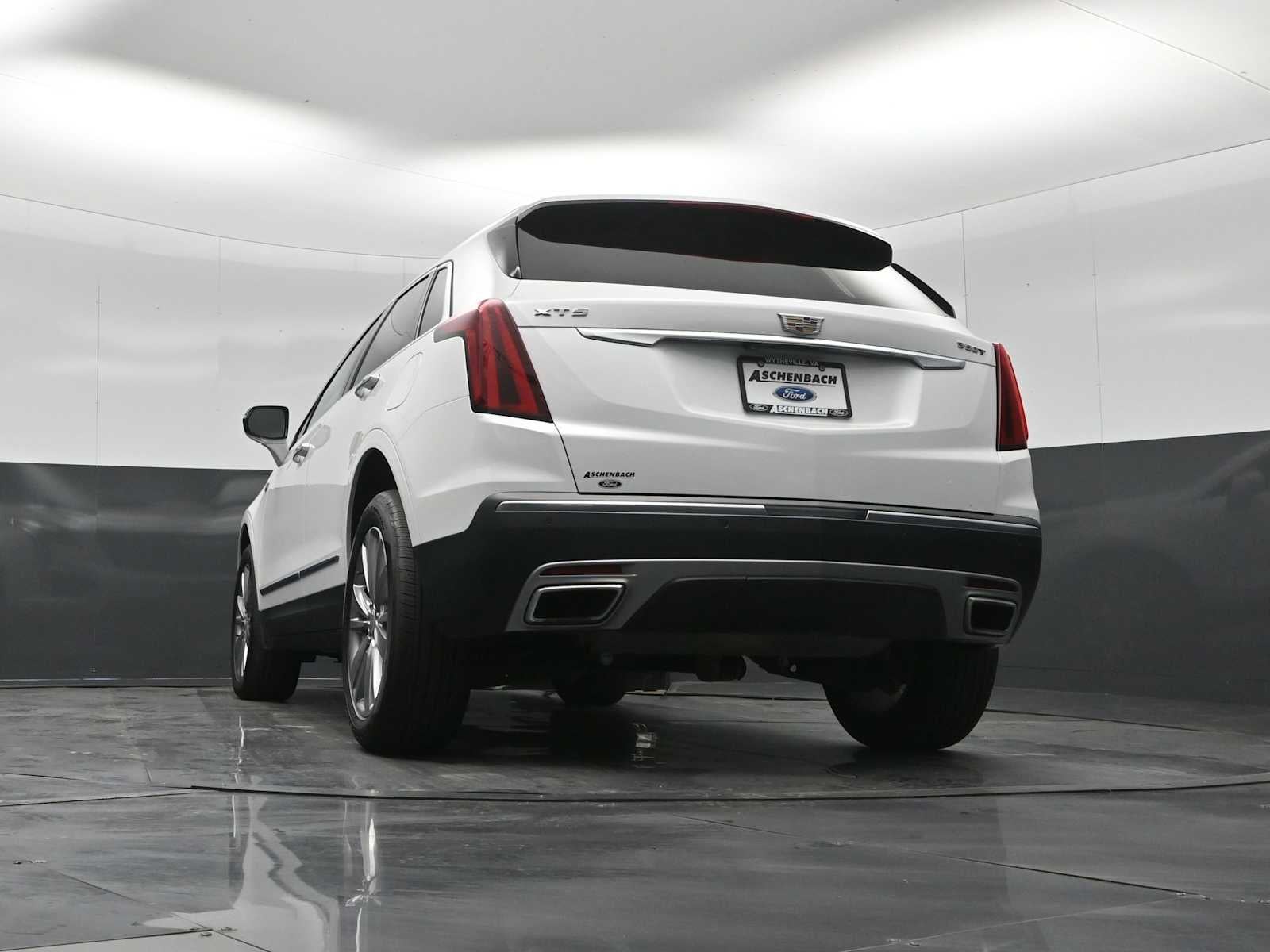 2024 Cadillac XT5 FWD Premium Luxury