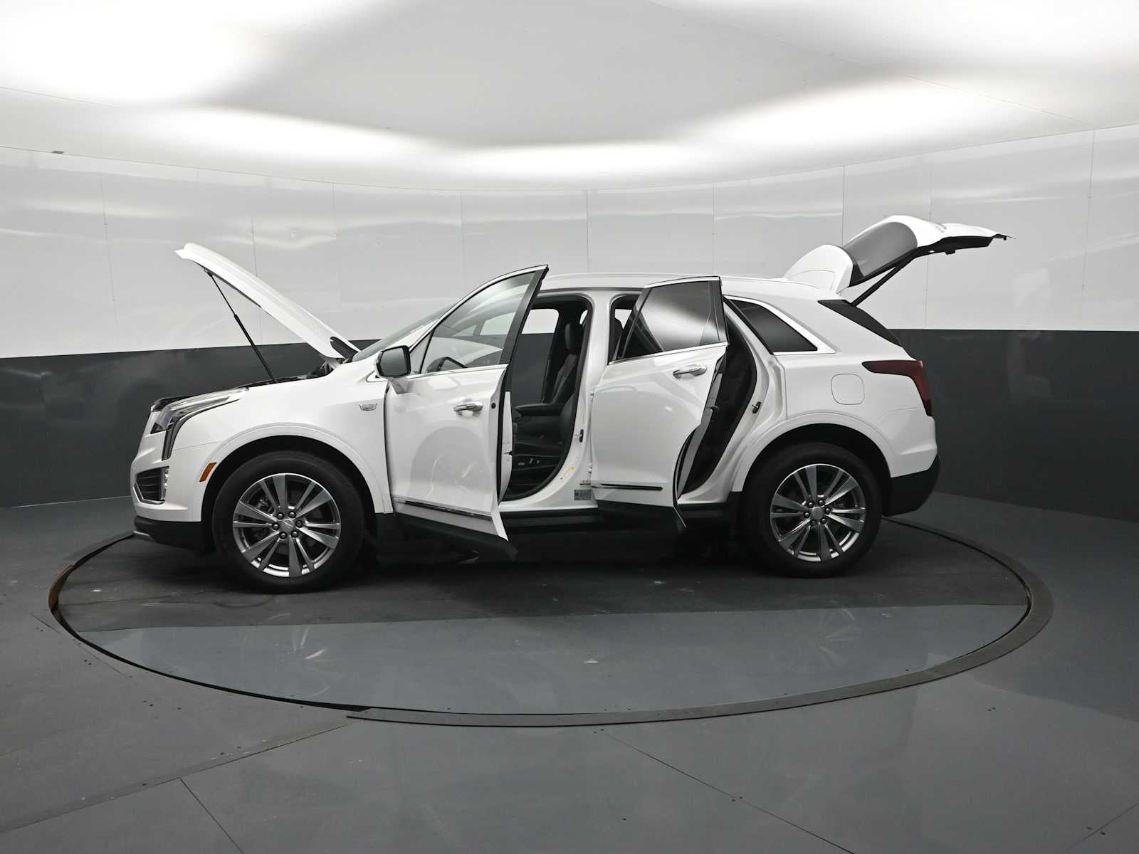 2024 Cadillac XT5 FWD Premium Luxury
