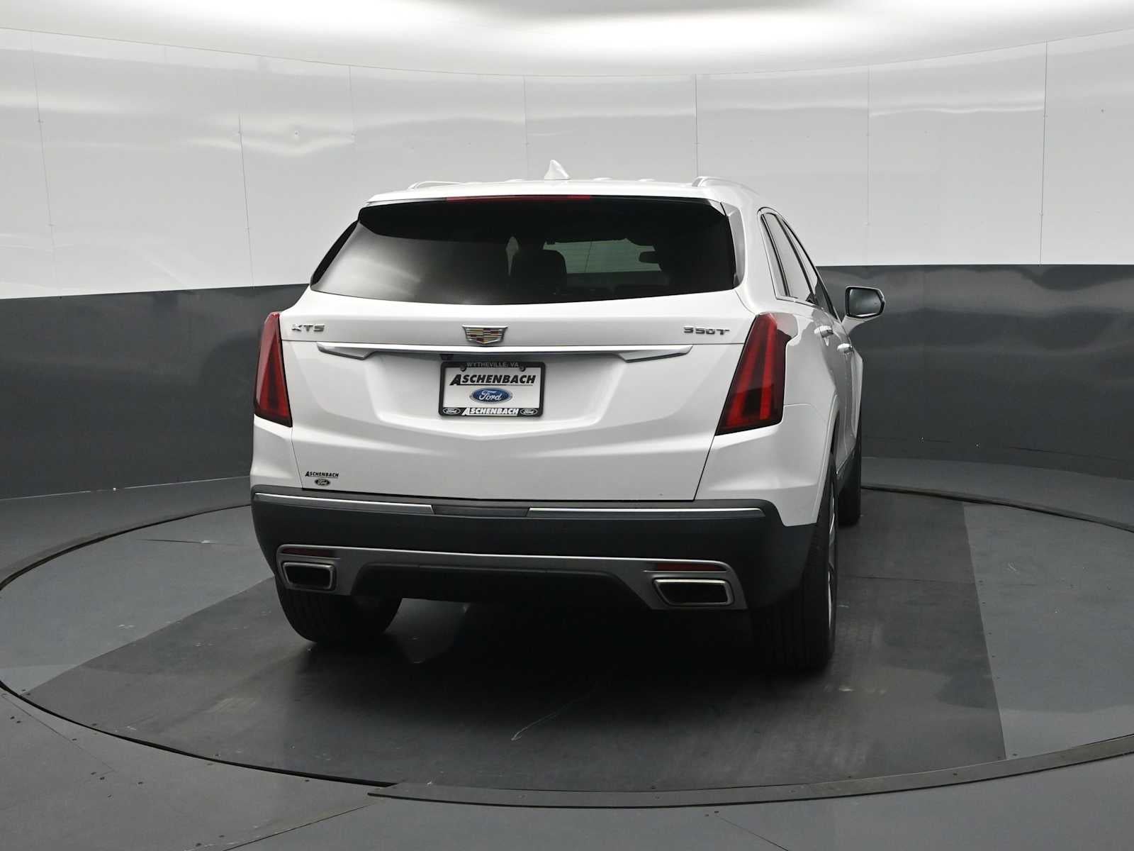 2024 Cadillac XT5 FWD Premium Luxury