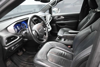 2020 Chrysler Pacifica Launch Edition