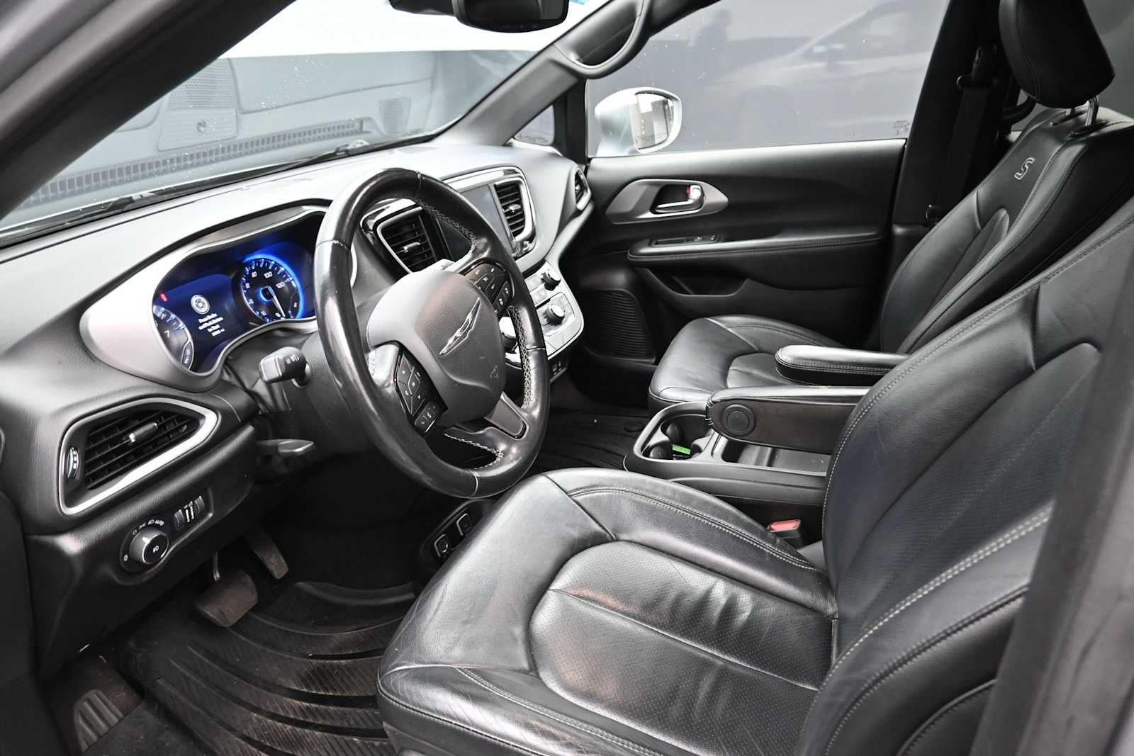 2020 Chrysler Pacifica Launch Edition