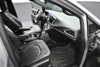 2020 Chrysler Pacifica Launch Edition