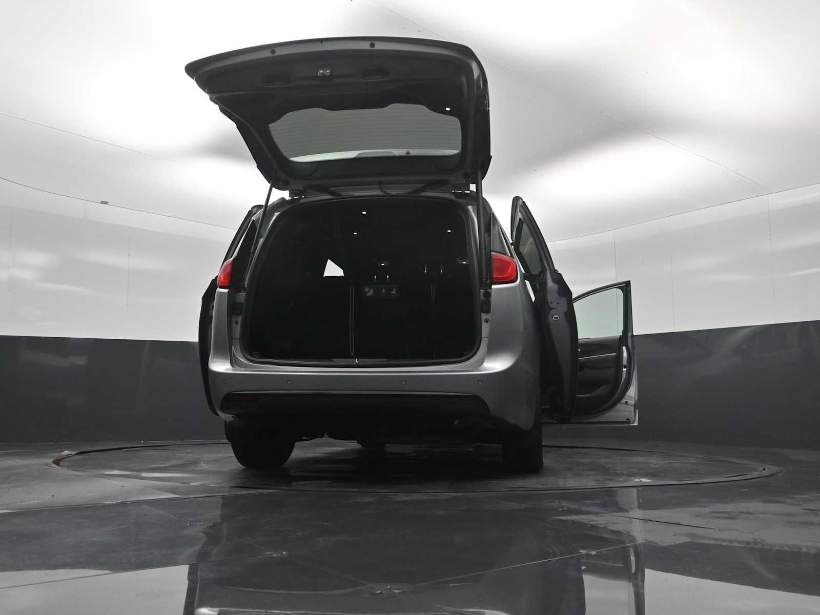 2020 Chrysler Pacifica Launch Edition