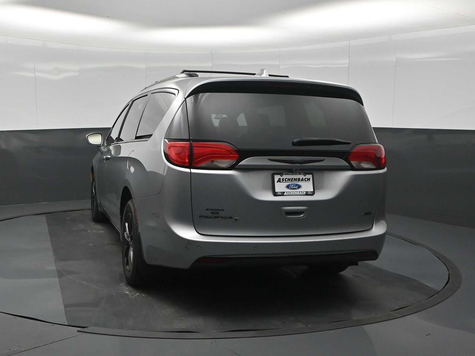 2020 Chrysler Pacifica Launch Edition