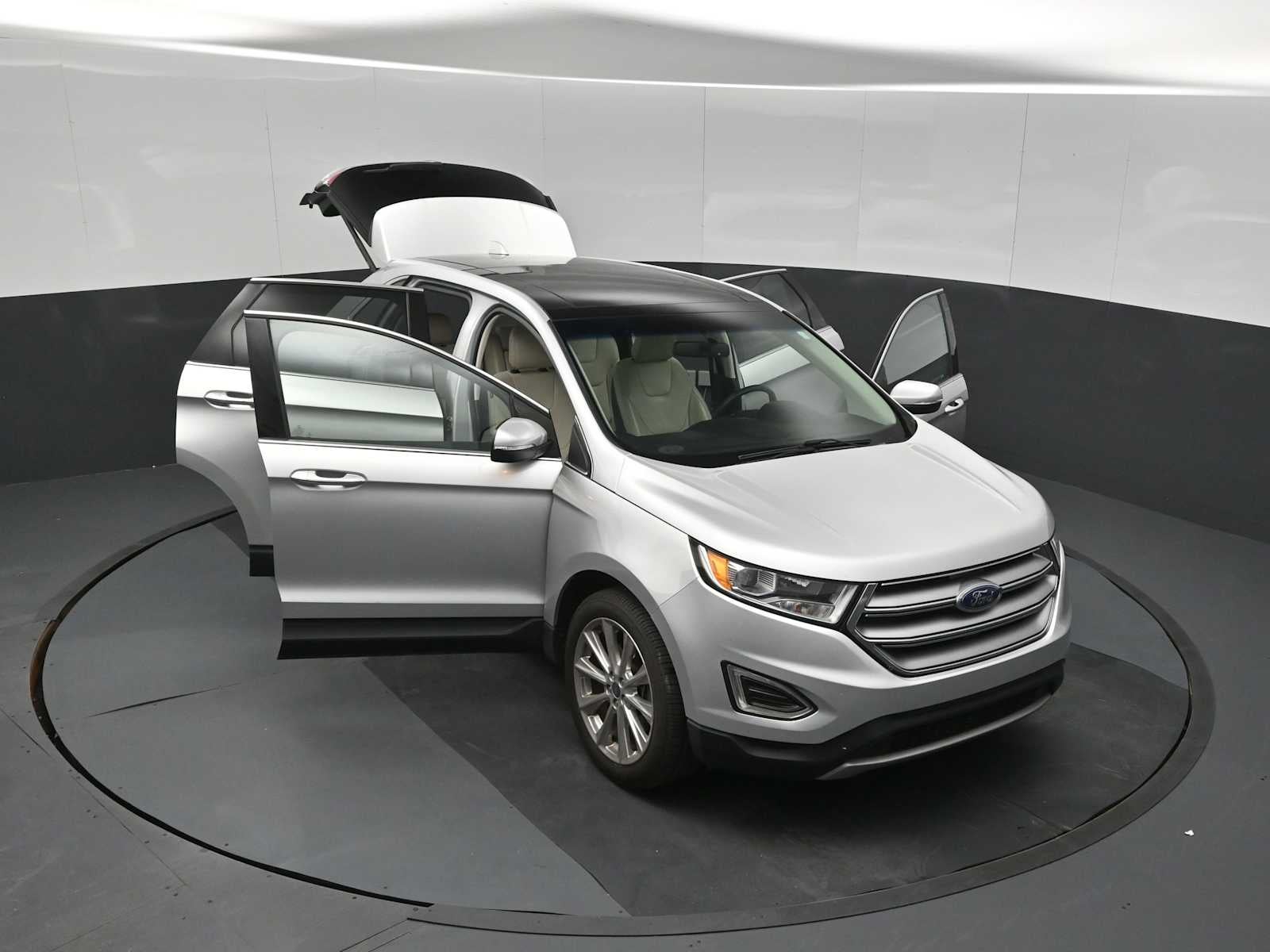2017 Ford Edge Titanium