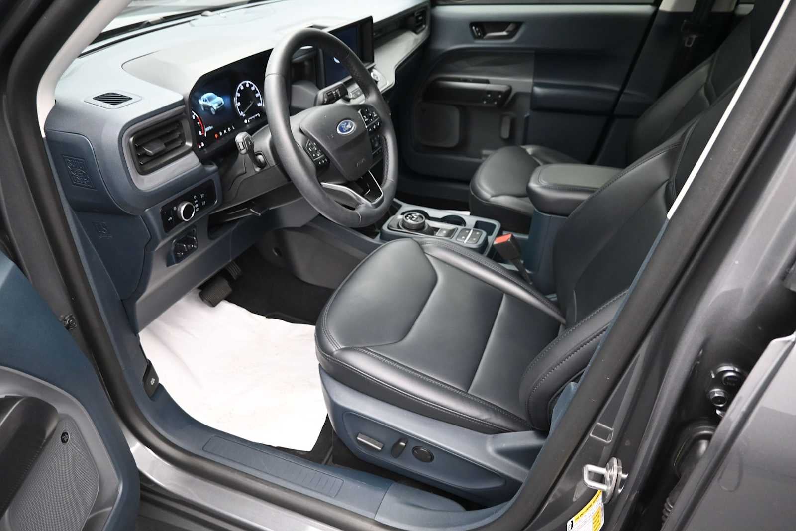 2023 Ford Maverick Lariat