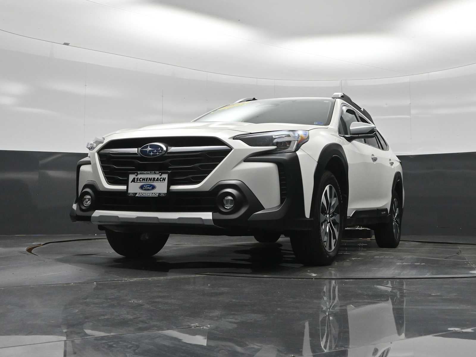2023 Subaru Outback Touring XT