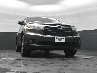 2016 Toyota Highlander LE