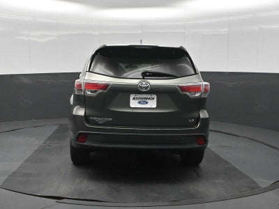 2016 Toyota Highlander LE