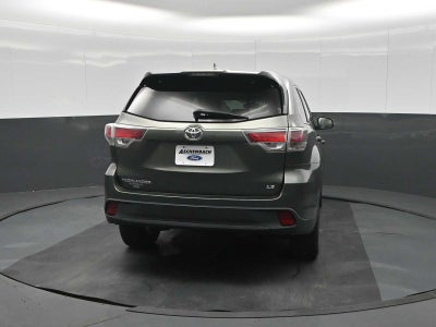 2016 Toyota Highlander LE